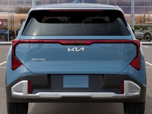 New 2027 Kia Seltos S FWD image 13