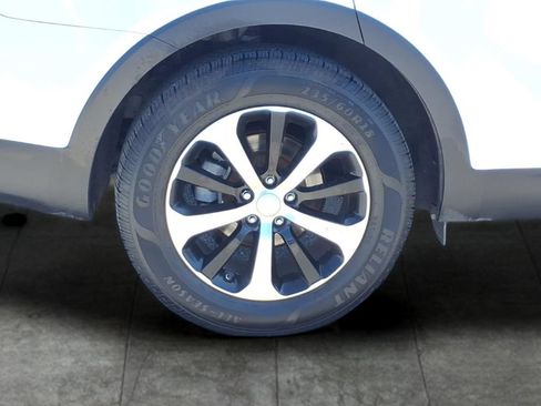 Used 2018 Kia Sorento EX FWD image 25