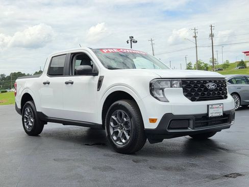 Used 2026 Ford Maverick XLT AWD/4WD image 4