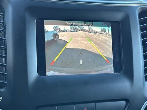 Used 2020 Jeep Cherokee Latitude Plus image 22