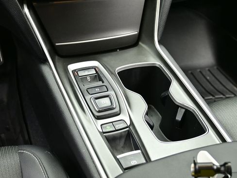 Used 2021 Honda Accord Sport image 8