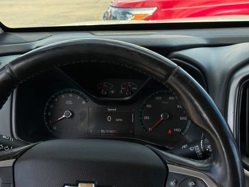 Used 2019 Chevrolet Colorado Z71 AWD/4WD image 8