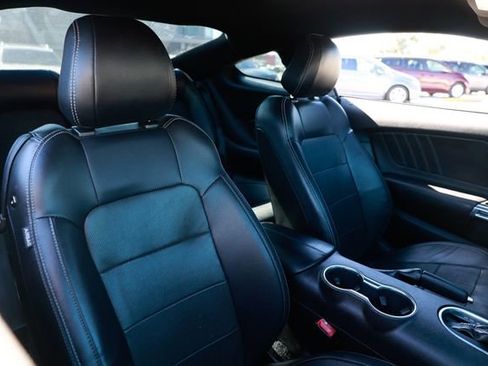 Used 2019 Ford Mustang Premium image 16