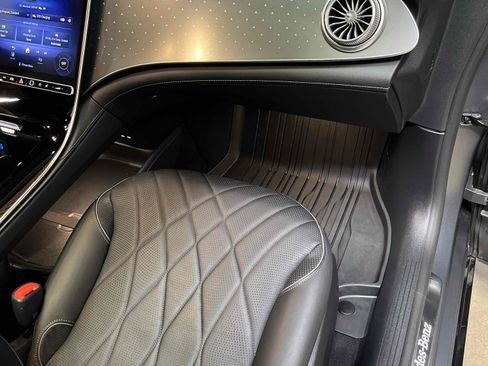 Used 2022 Mercedes-Benz EQS 450+ Sedan image 59