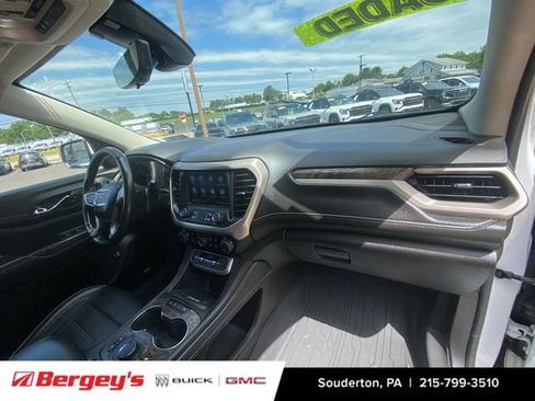 Certified 2022 GMC Acadia Denali w/ Denali Technology Package AWD/4WD image 32