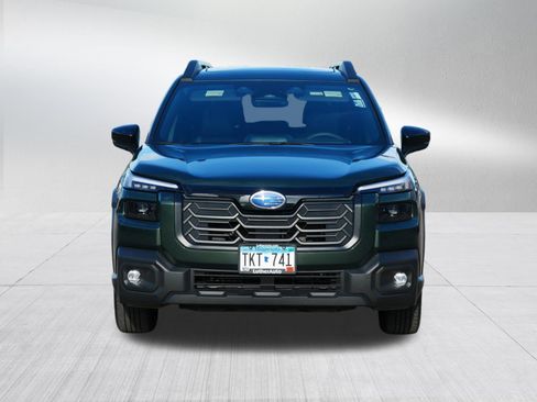 Certified 2026 Subaru Outback Limited AWD/4WD image 2