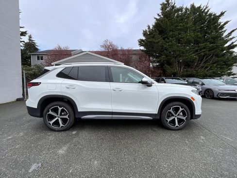 New 2026 Volkswagen Tiguan SE image 9