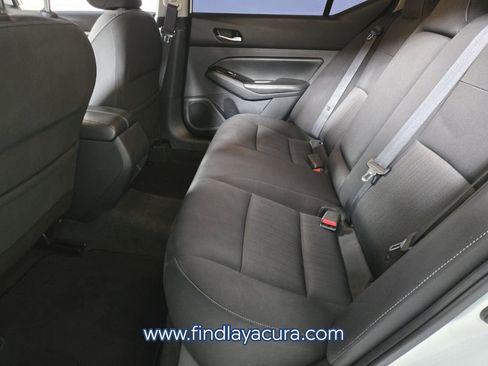 Used 2021 Nissan Altima 2.5 SV w/ SV Premium Package image 14