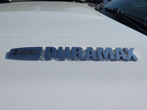 Used 2019 Chevrolet Silverado 2500 LTZ w/ Duramax Plus Package AWD/4WD image 8