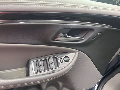 Used 2018 Chevrolet Impala LT w/ Sunroof and Spoiler Package image 22