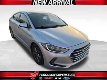 Used 2017 Hyundai Elantra SE w/ SE A/T Tech Package 03