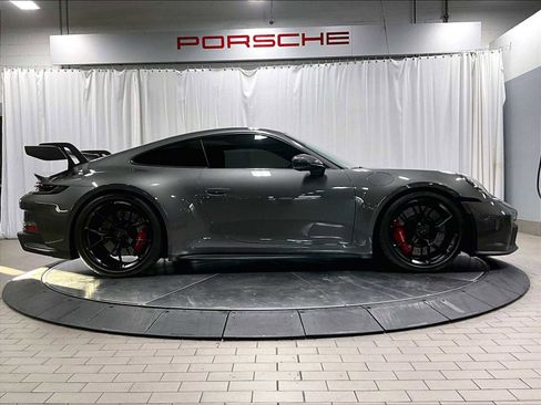 Used 2022 Porsche 911 GT3 image 11