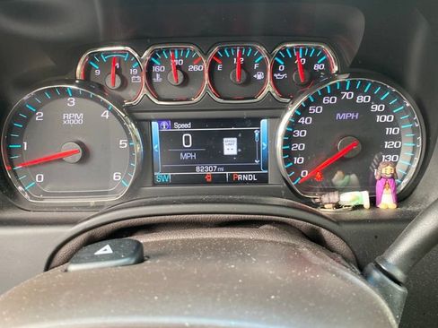 Used 2019 GMC Yukon SLT w/ Open Road Package RWD image 11