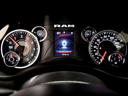 Used 2025 RAM 1500 Big Horn AWD/4WD image 22