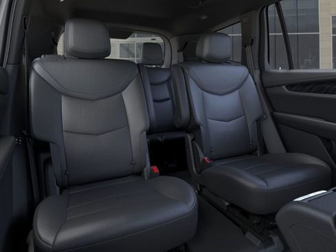 New 2025 Cadillac XT6 Premium Luxury w/ LPO, Floor Liner Package image 17