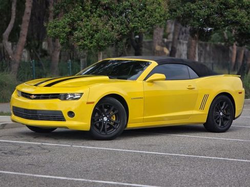 Used 2015 Chevrolet Camaro LT image 23