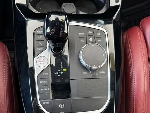 Used 2024 BMW X3 sDrive30i w/ Premium Package RWD image 32