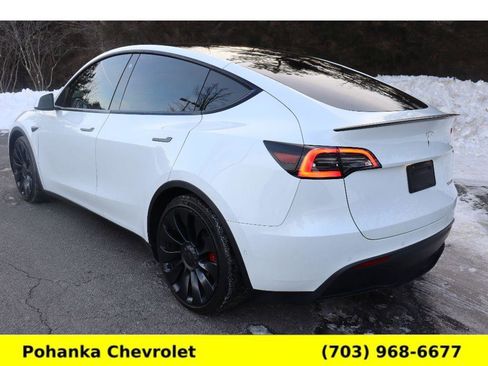 Used 2022 Tesla Model Y Performance image 5