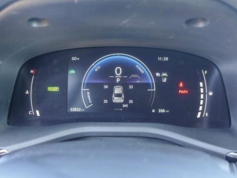 Used 2025 Toyota Camry LE FWD image 16