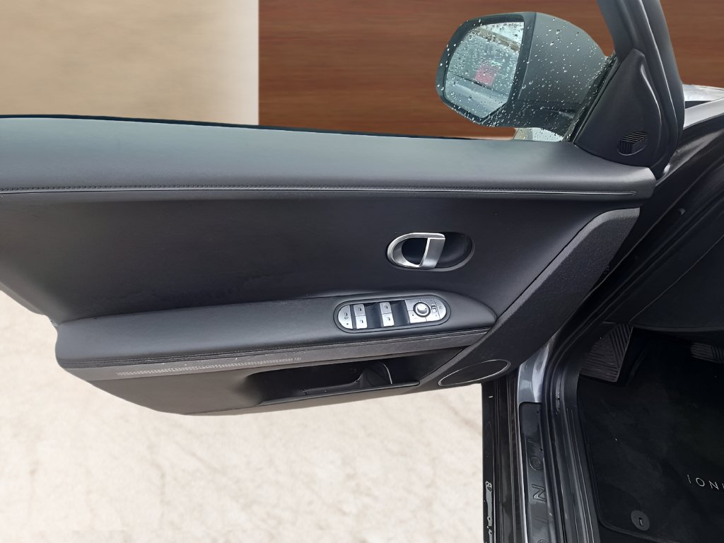 Certified 2023 Hyundai Ioniq 5 SEL w/ Cargo Package AWD/4WD image 11