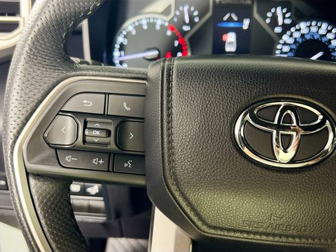 Used 2026 Toyota Tundra SR5 w/ SR5 Premium Package RWD image 17
