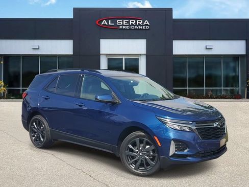 Certified 2022 Chevrolet Equinox RS FWD image 1
