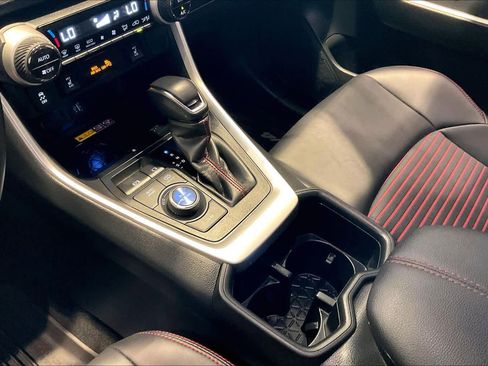 Used 2025 Toyota RAV4 XSE image 16