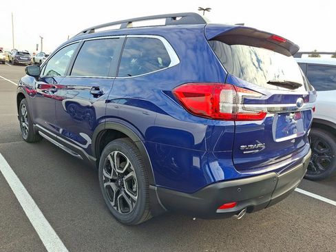 New 2026 Subaru Ascent Limited image 3