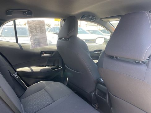 Used 2021 Toyota Corolla SE w/ Carpet Mat Package (TMS) FWD image 21