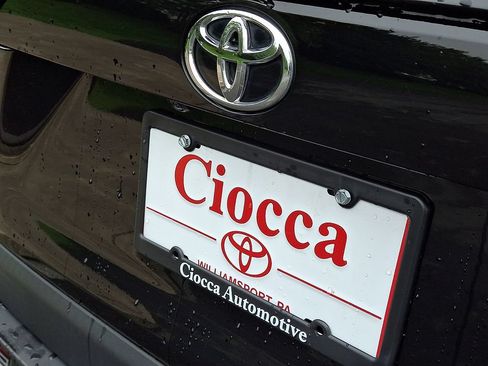 Used 2022 Toyota RAV4 Adventure AWD/4WD image 29