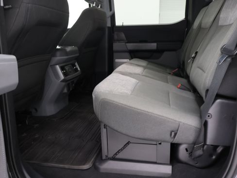 Used 2023 Ford F250 XLT w/ XLT Premium Package AWD/4WD image 37