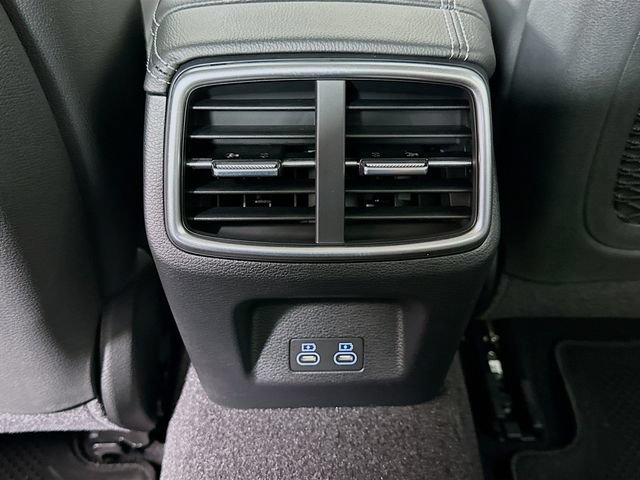 Certified 2026 Genesis G70 2.5T AWD/4WD image 25
