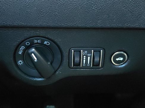 Used 2023 Dodge Charger SXT RWD image 29