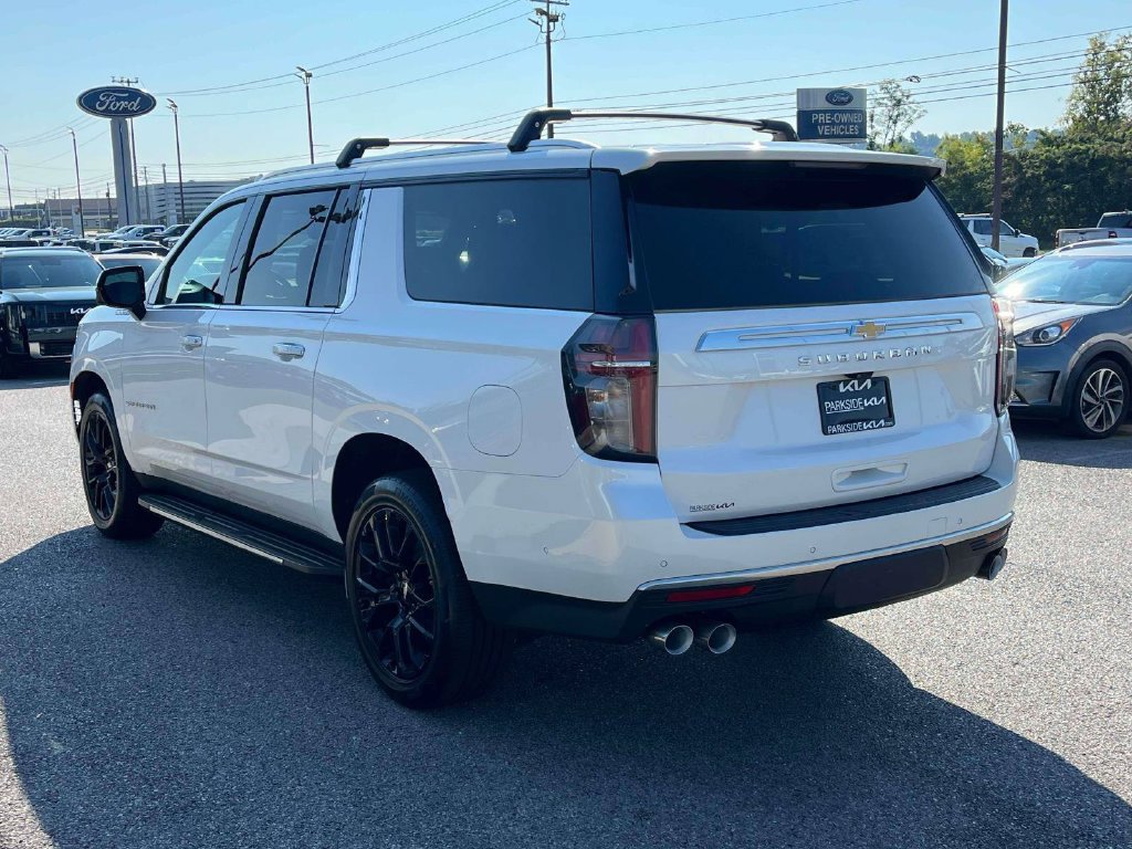 Used 2023 Chevrolet Suburban High Country w/ Advanced Technology Package AWD/4WD image 34