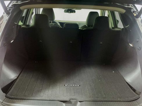 Used 2025 Nissan Murano SL image 24