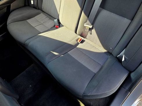 Used 2024 Nissan Sentra SV FWD image 40