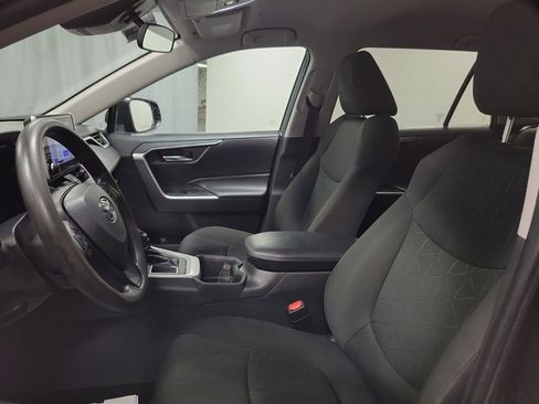Used 2023 Toyota RAV4 XLE FWD image 12