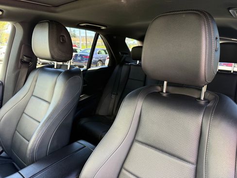 Used 2023 Mercedes-Benz GLE 450 4MATIC image 29
