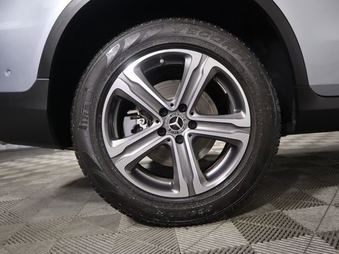 Certified 2022 Mercedes-Benz GLC 300 image 33