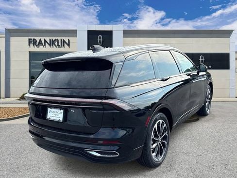 New 2026 Lincoln Nautilus Reserve AWD/4WD image 7