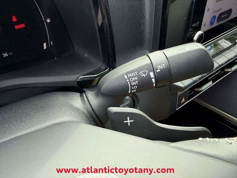 Certified 2025 Toyota Camry SE FWD image 27