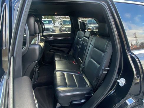 Certified 2018 Jeep Grand Cherokee Limited image 23