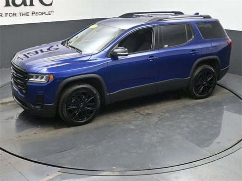 Used 2023 GMC Acadia SLE w/ Driver Convenience Package image 43