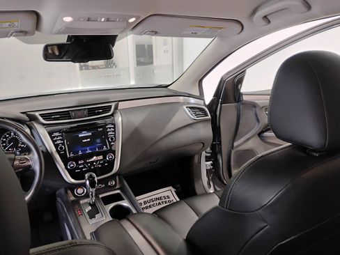 Used 2023 Nissan Murano SV w/ SV Midnight Edition Package FWD image 16