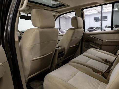 Used 2008 Ford Explorer XLT RWD image 34