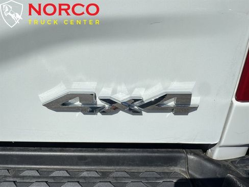 Used 2024 RAM 2500 Big Horn image 12