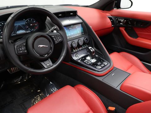 Used 2023 Jaguar F-TYPE R image 37