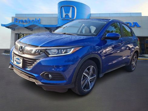 Used 2021 Honda HR-V EX image 3