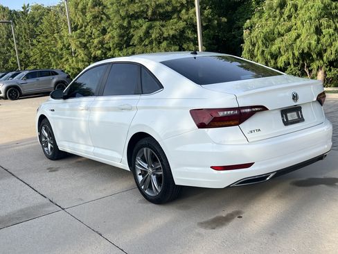 Used 2019 Volkswagen Jetta R-Line FWD image 7