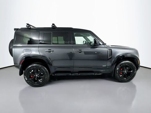 Used 2022 Land Rover Defender 110 X AWD/4WD image 8